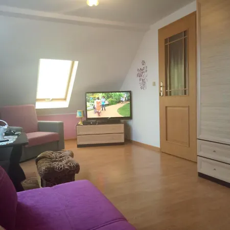 Δωμάτια σε οικογενειακή κατοικία Pokoje U Marzeny *